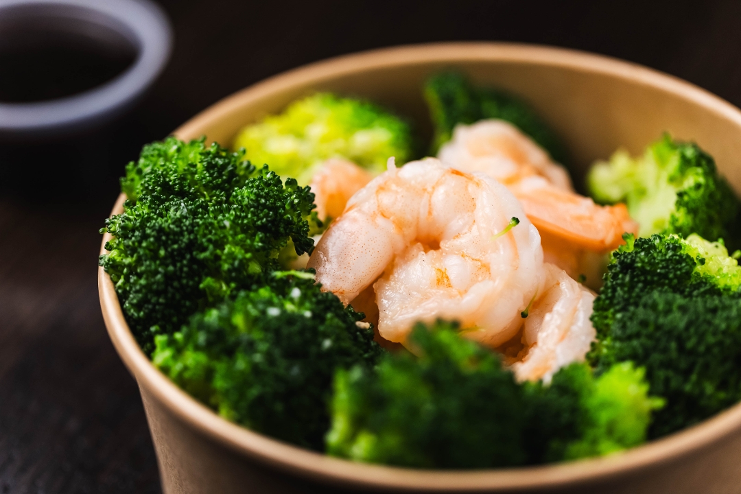Velvet Shrimp w. Broccoli (Light meal)