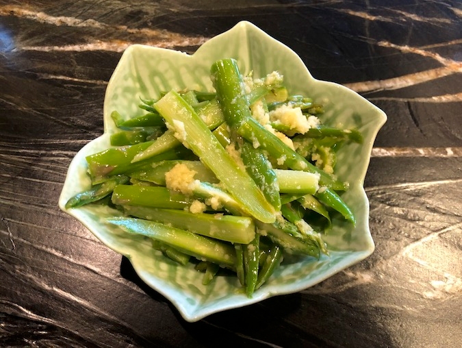 Asparagus w. Ginger Sauce (Light meal side)
