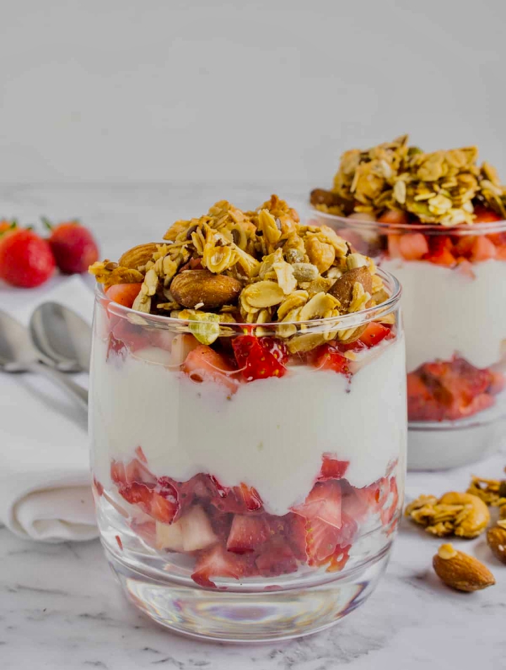 12.oz Vanilla Yogurt Parfait