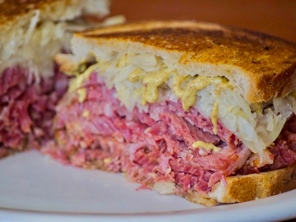 Hot Pastrami Reuben