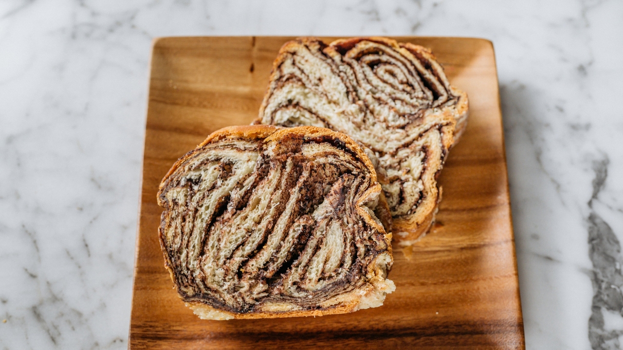 Sliced Babka Chocolate