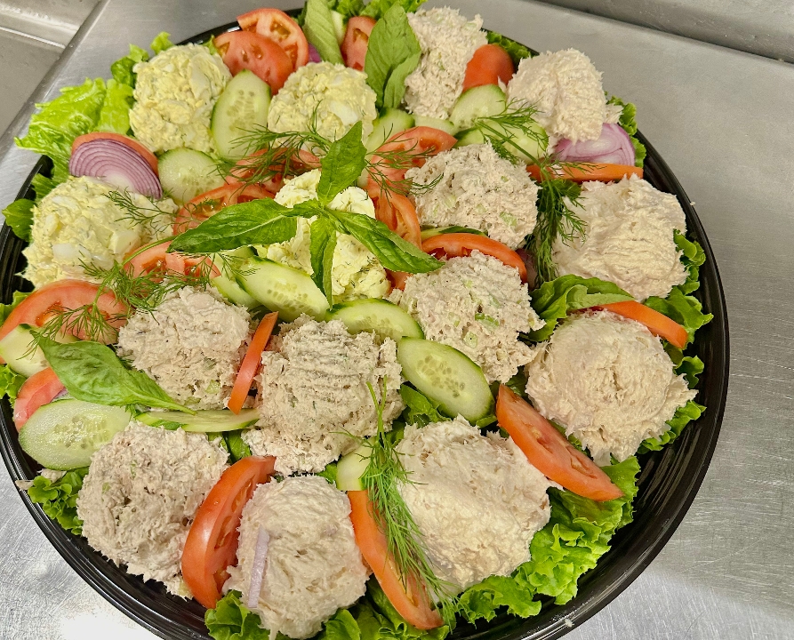 DELI SALAD PLATTER