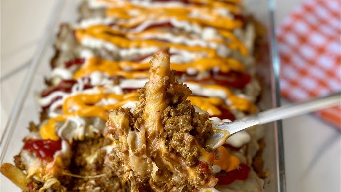 Yaroa/Dominican Meat Cheesy Fries