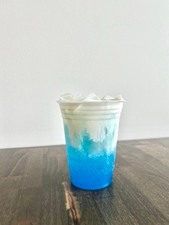 Blue Hawaiian Redbull