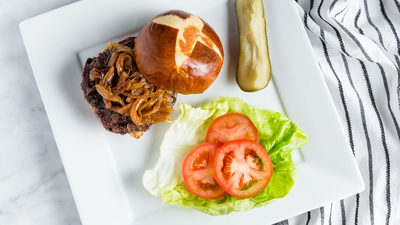 Impossible Signature Burger (Plant Based).