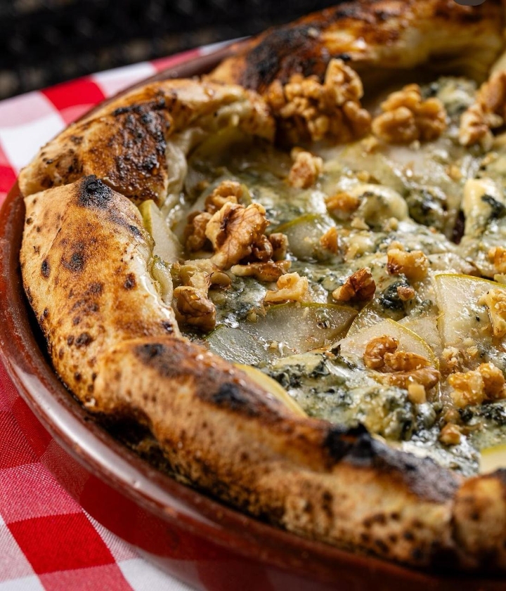 Pear & Gorgonzola