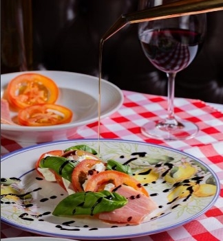 Caprese & Prosciutto Salad