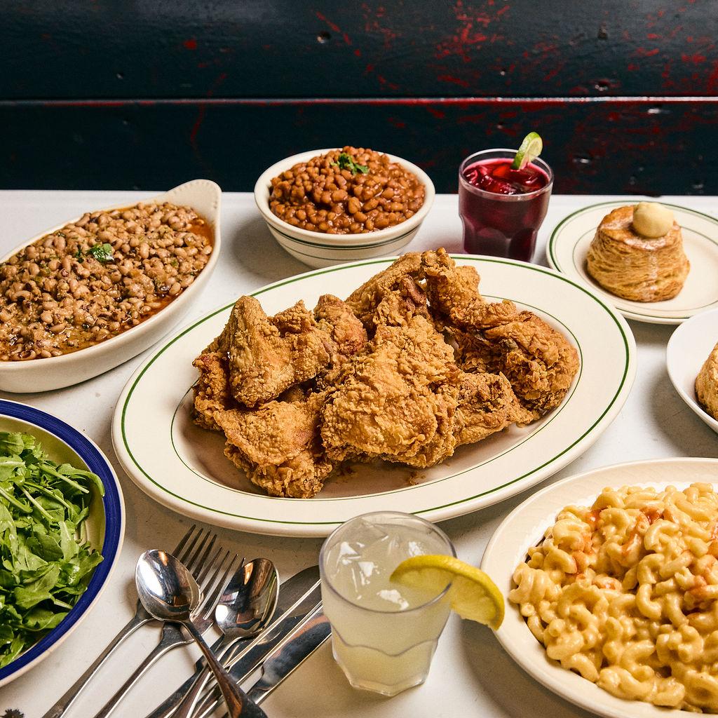 Fried Chicken & Classic Sides Package