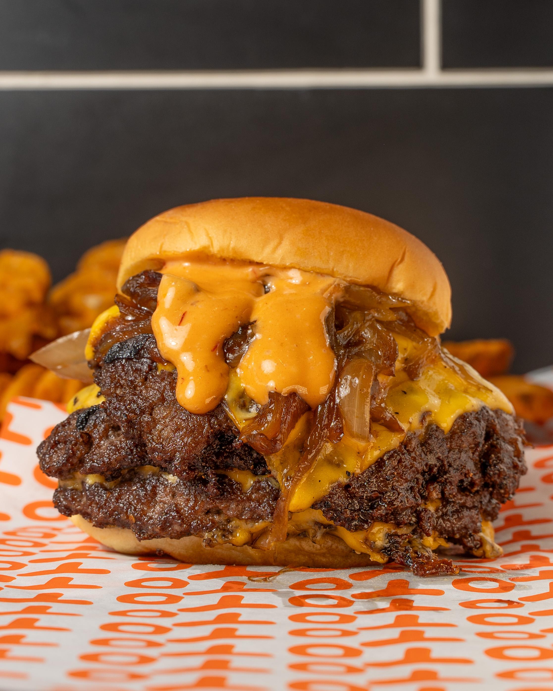 YoYo Tiriple Smash Burger