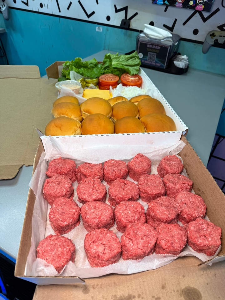Super HALF Smash Party Kit