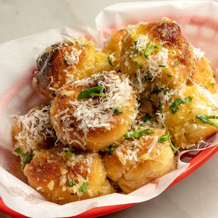 Garlic Knots