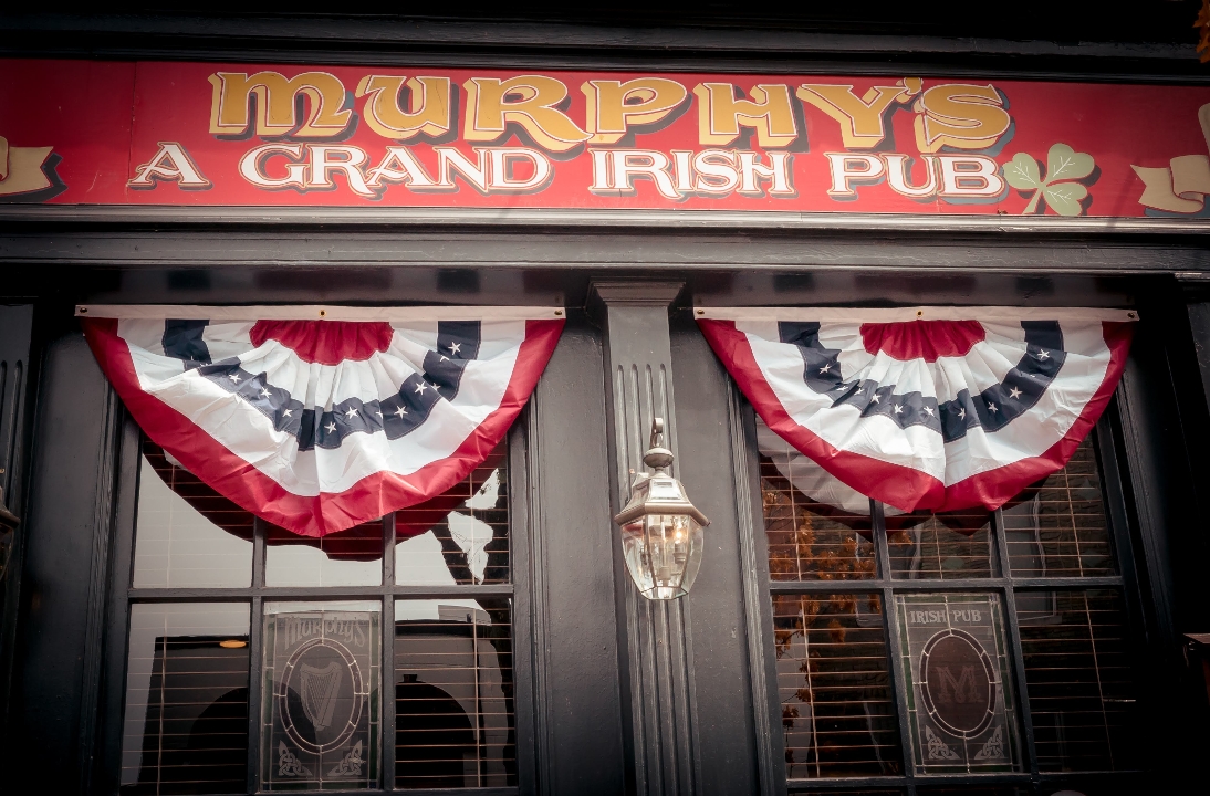 Murphy's Grand Irish Pub