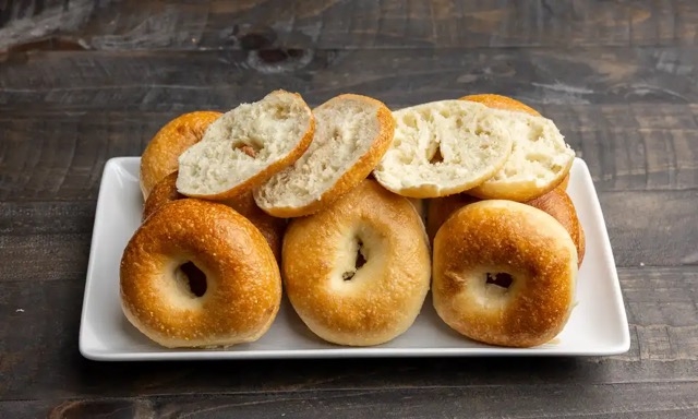 Baker’s Dozen Mini Sliced