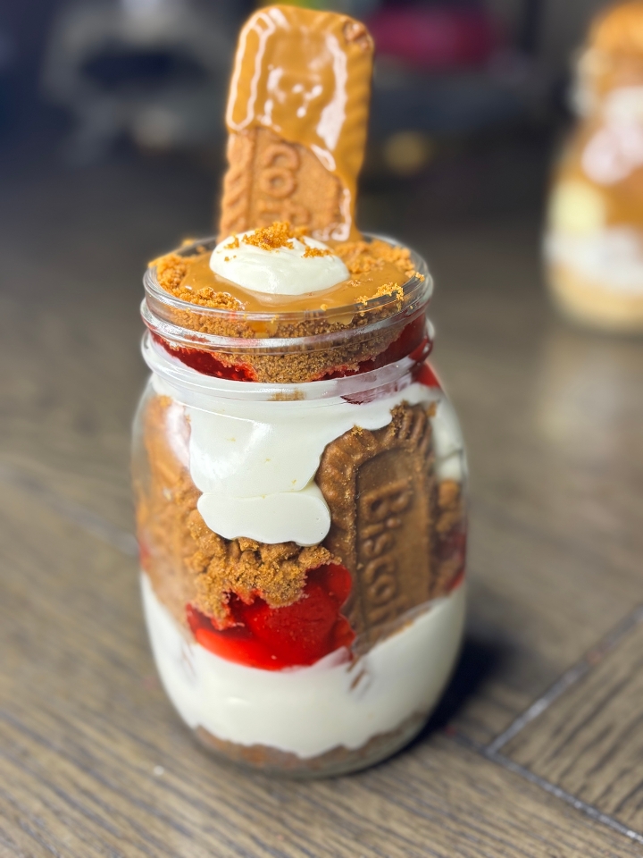 Strawberry Crunch Biscoff