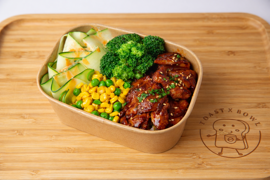 Sweet & Spicy Chicken Rice Bowl