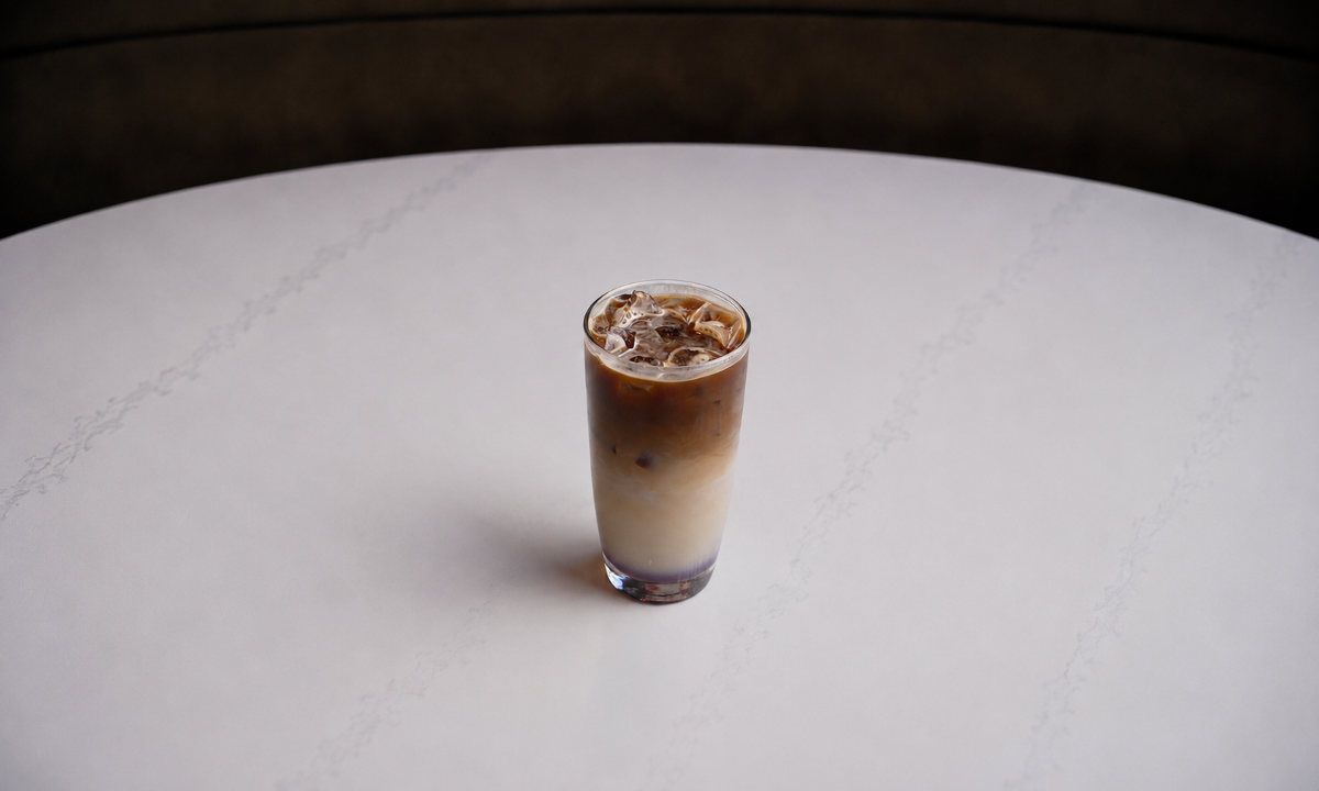 Iced Caffé Latte