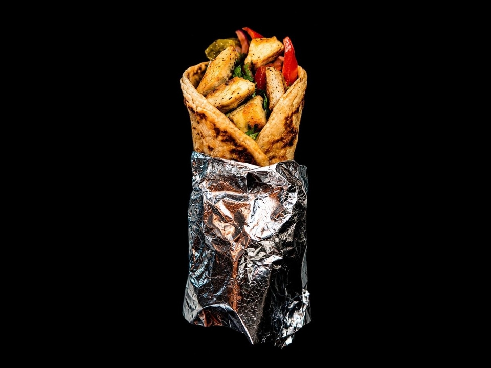 Achari Chicken Roll