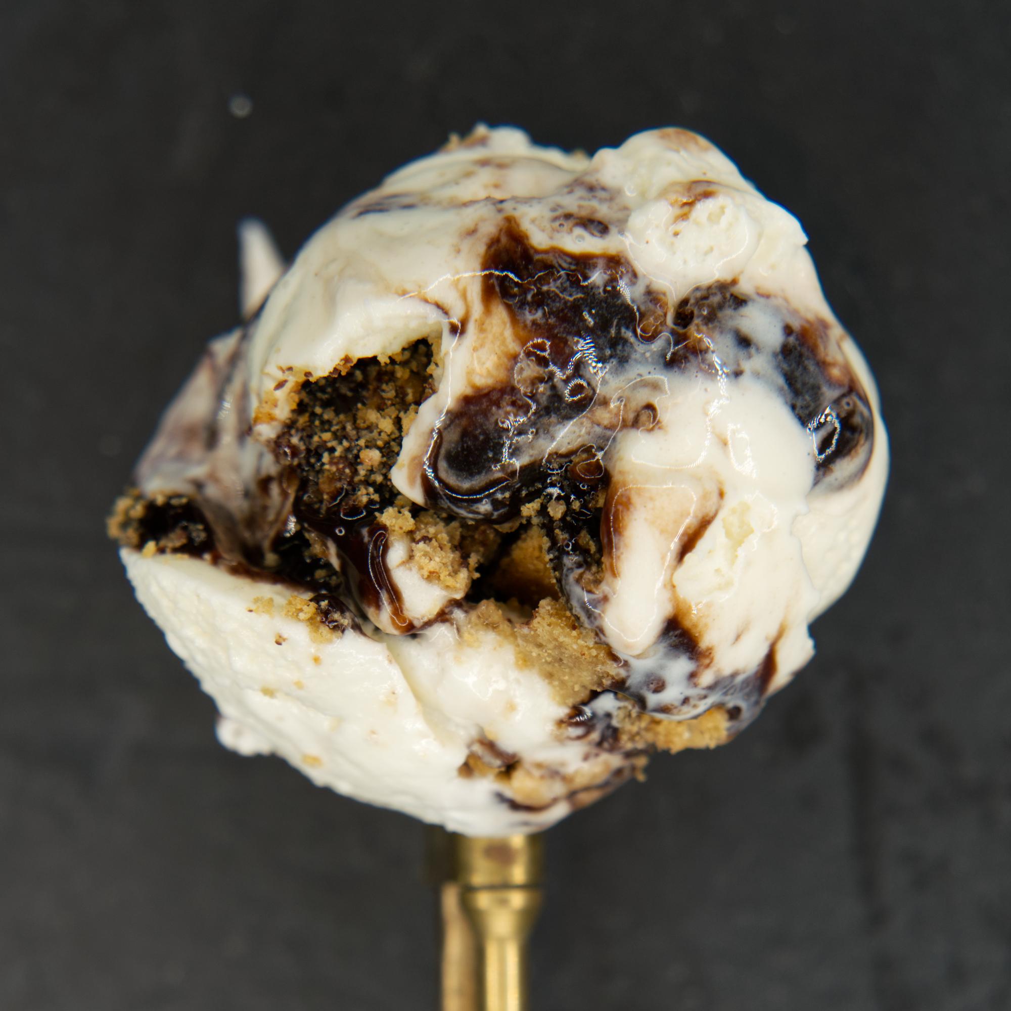 Boozie Cookie Smores ice cream