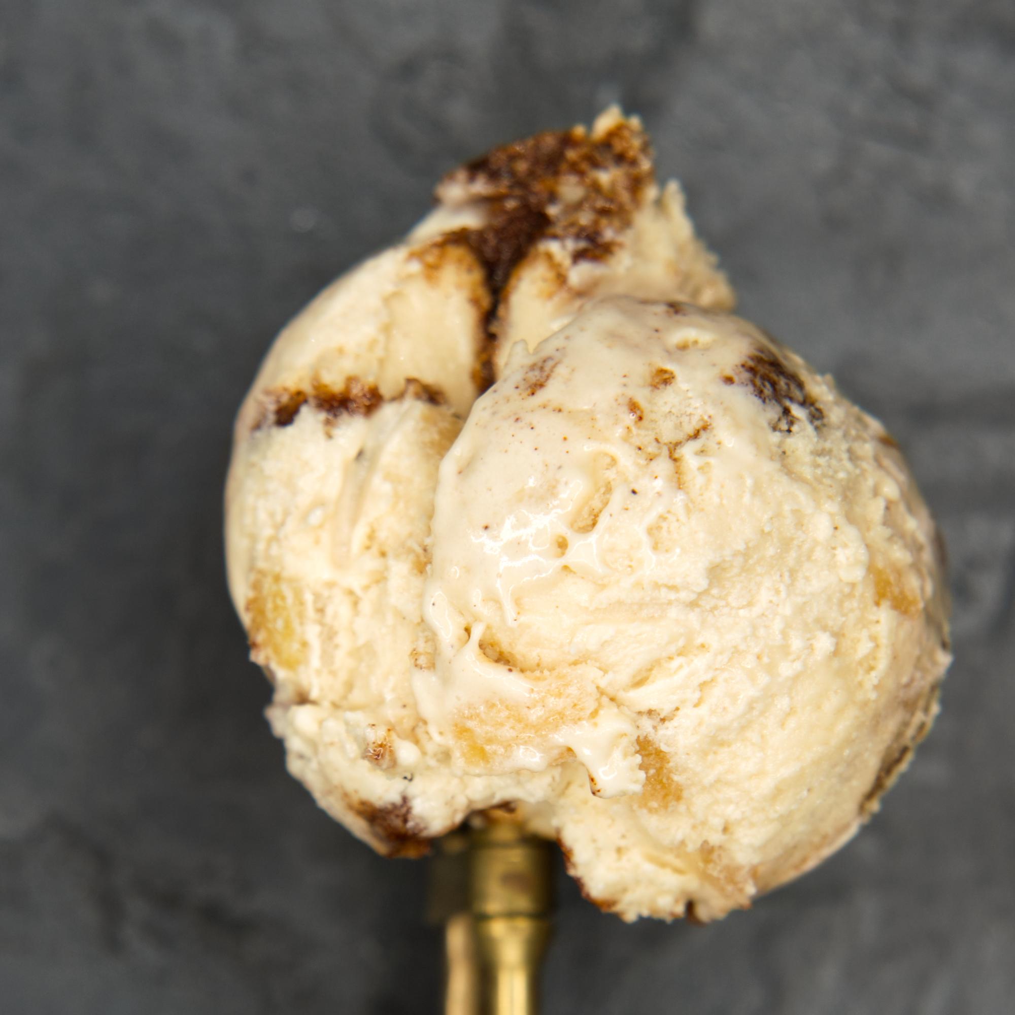 Apple Sticky Bun ice cream