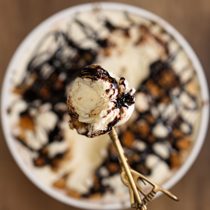 Boozie Cookie Smores ice cream