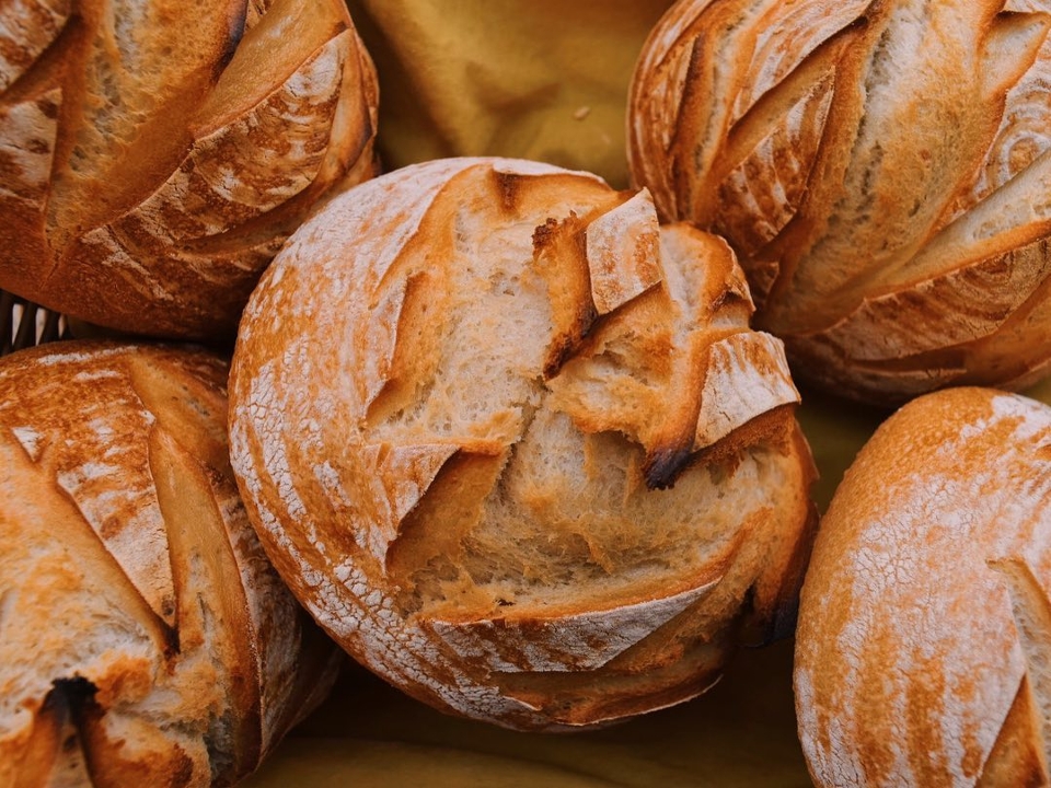 Brad's Breads and Bakery