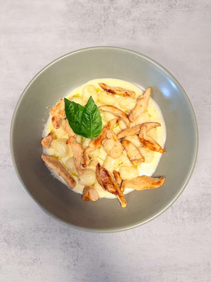 Chicken Alfredo Pasta