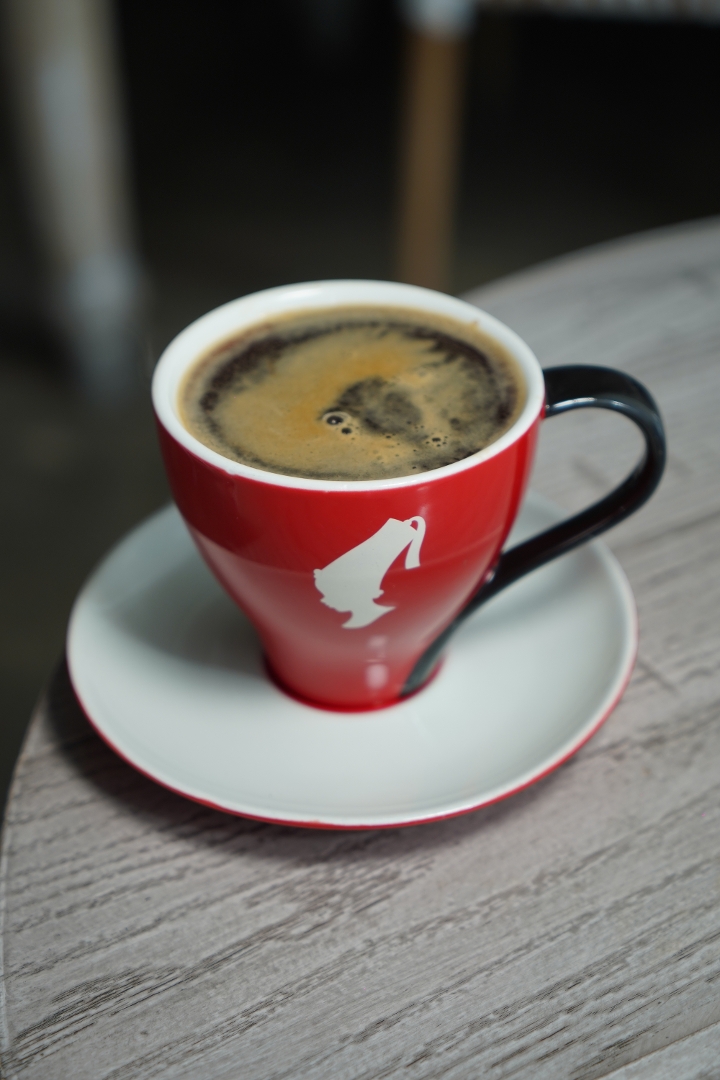AMERICANO
