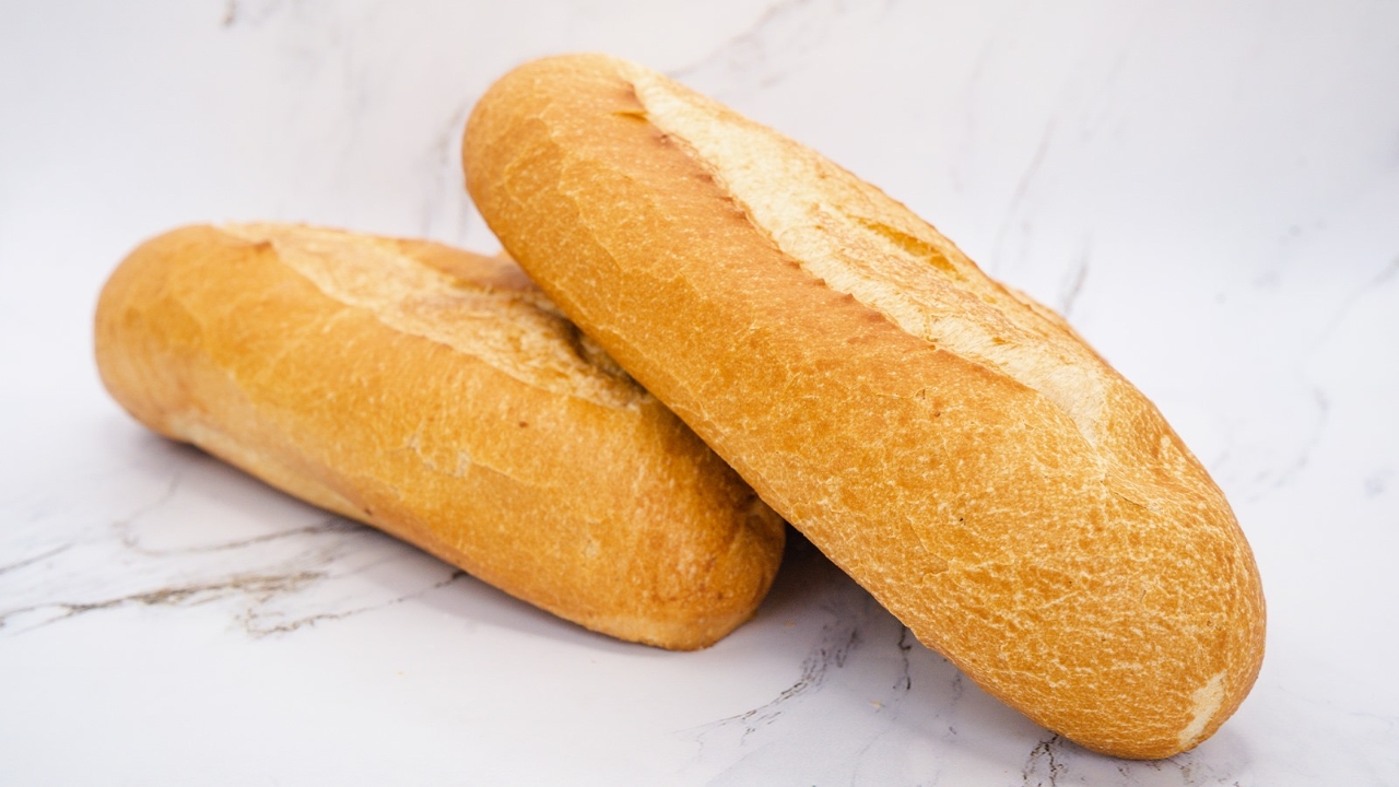 WHOLE BAGUETTE