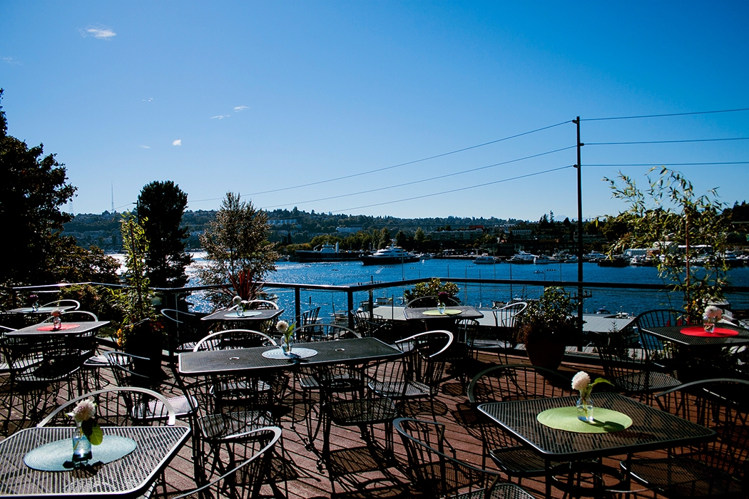 Eastlake Bar and Grill