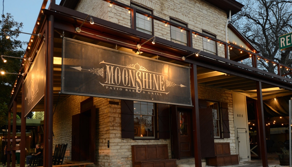 Moonshine Patio Bar and Grill Downtown