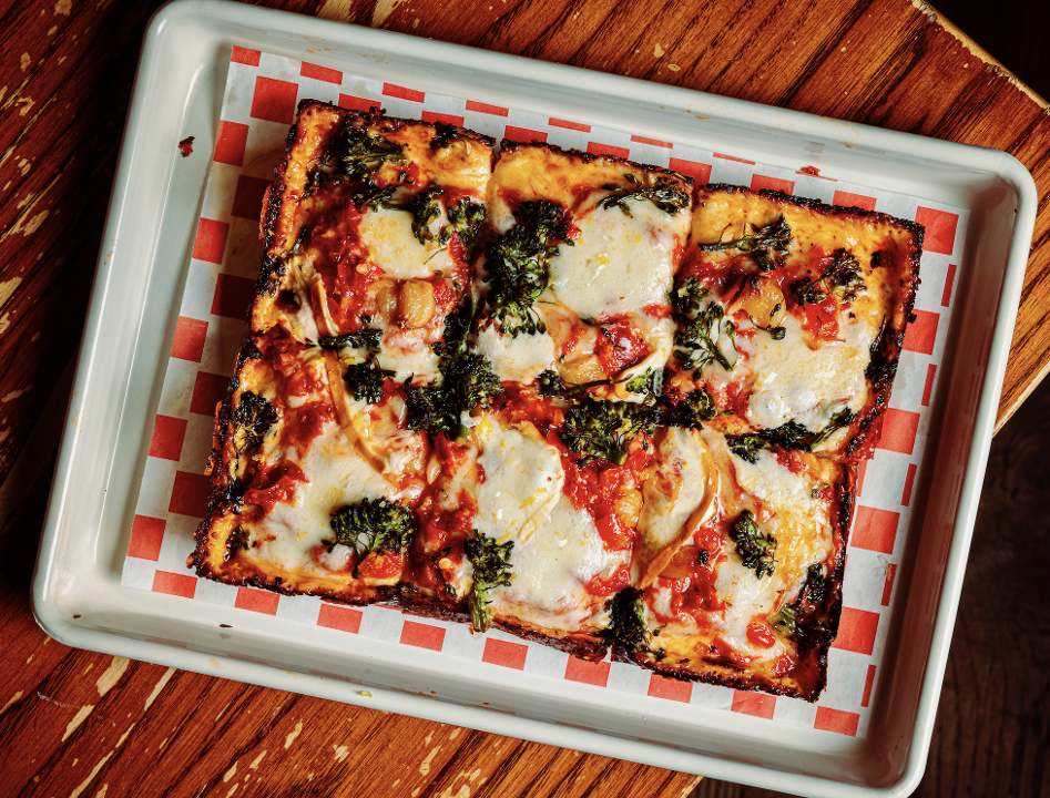 Spicy Broccoli Pizza (GLUTEN FREE)