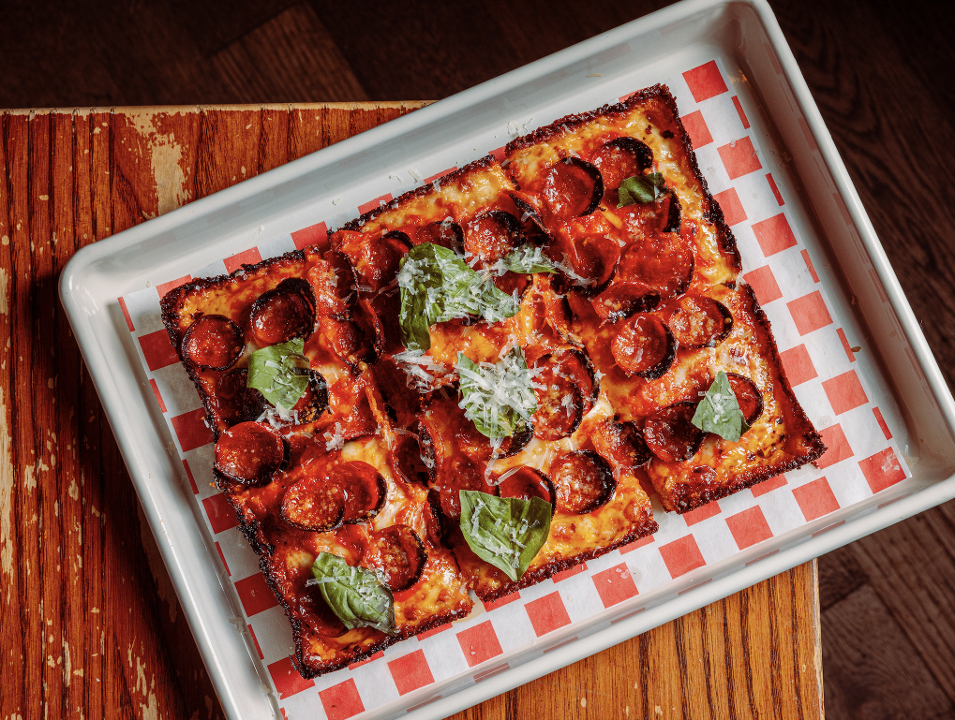 Hot Louie Pizza (GLUTEN FREE)