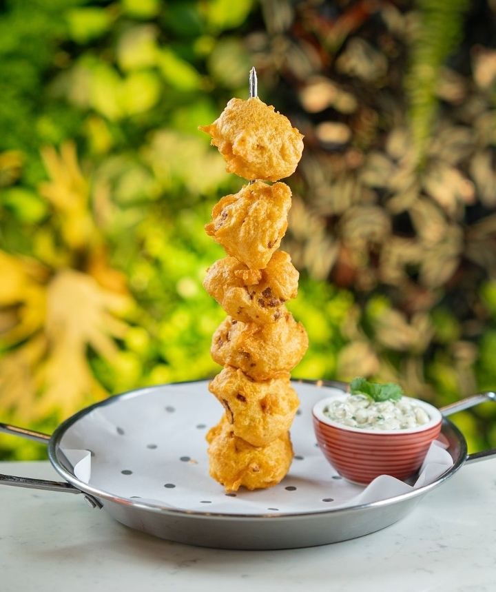 CRISPY CAULIFLOWER POPPERS