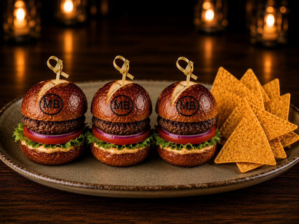 3 BEEF SLIDERS