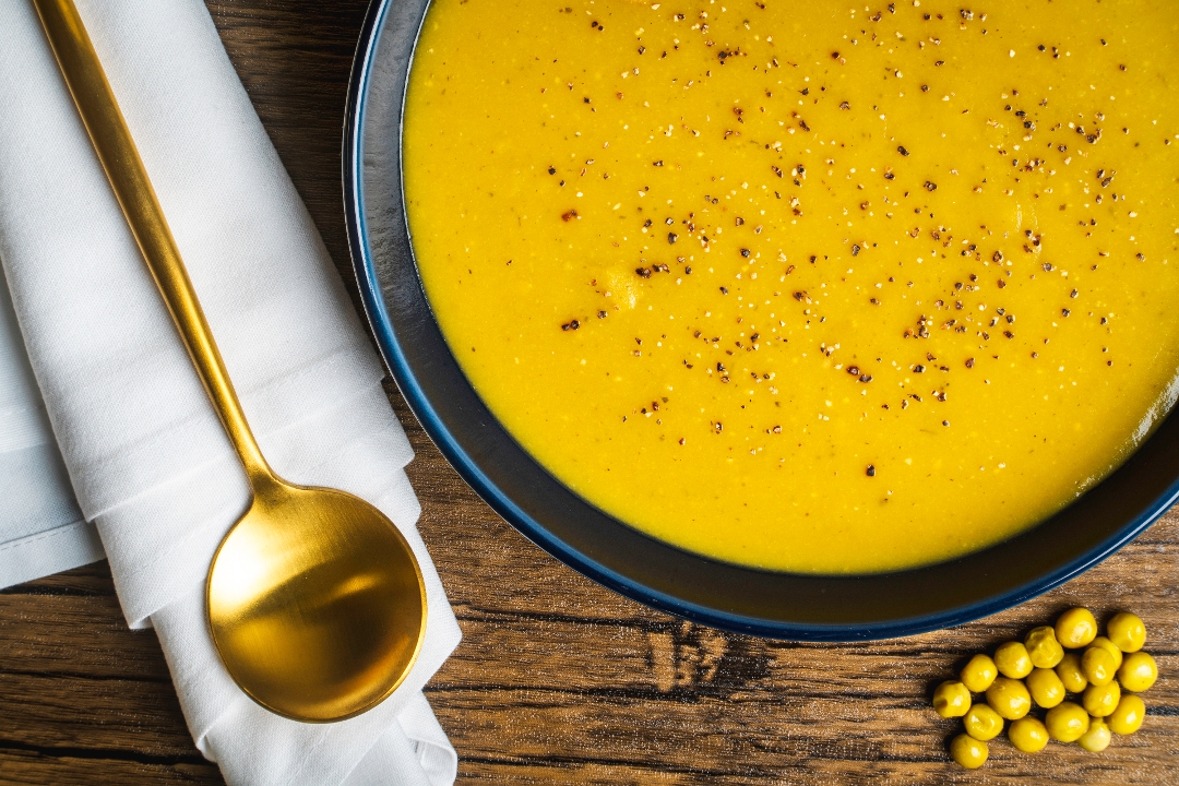 CREAMY SPLIT PEA SOUP (P)