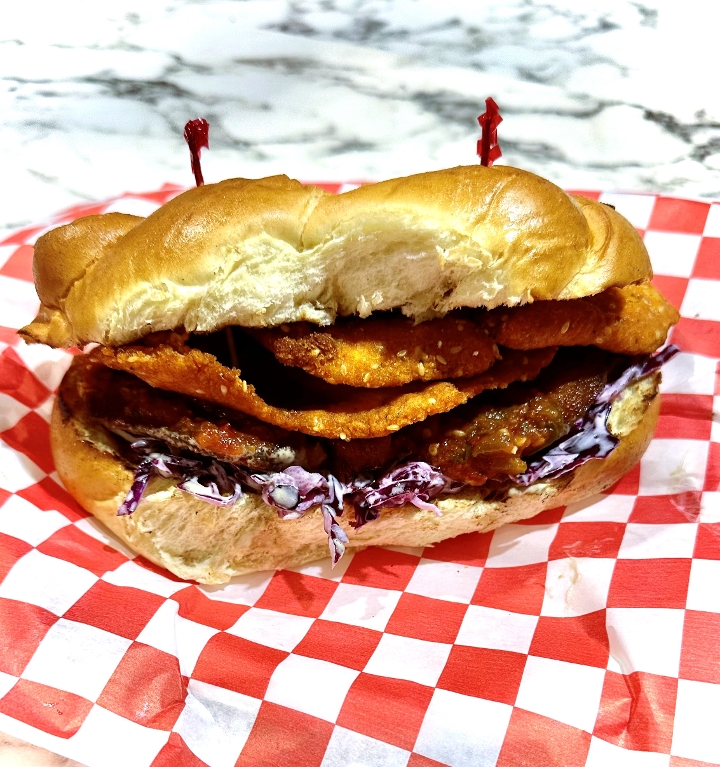 CHALLAH SCHNITZEL SANDWICH  W/FRIES & DRINK