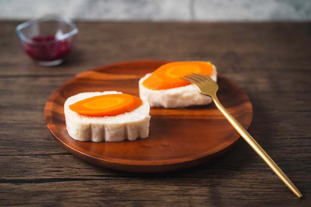 GEFILTED FISH (2 sliced)