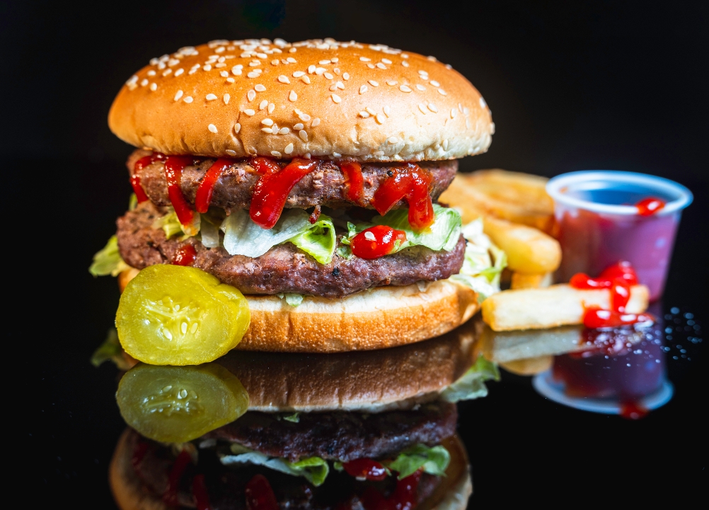 DOUBLE DELUXE