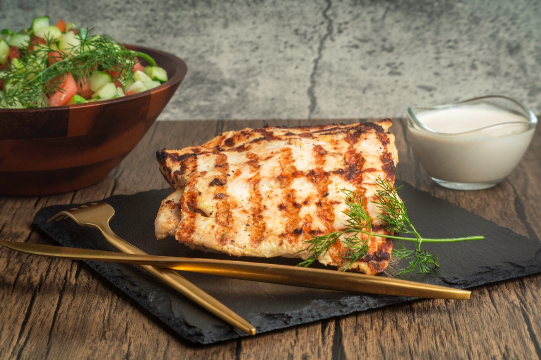 GRILLED CHICKEN BREAST PLATTER