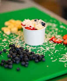 CLASSIC OATMEAL BOWL