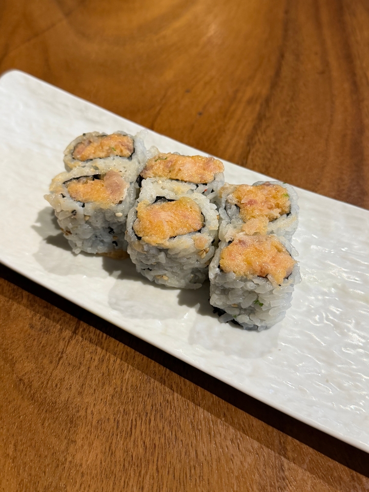 SPICY WHITE TUNA ROLL