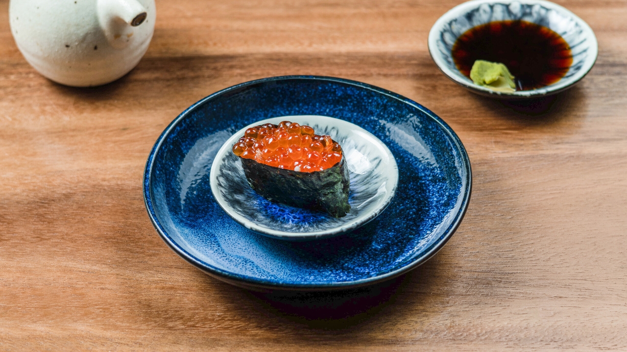SALMON ROE (IKURA )