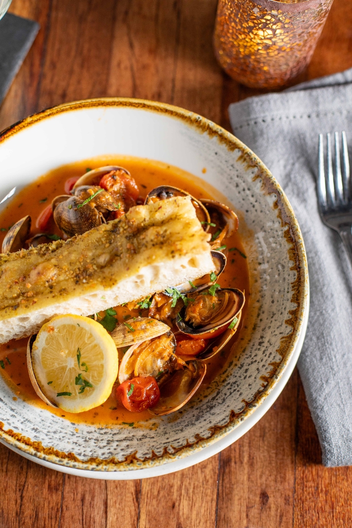 1/2 LB Savor Spear Vodka Clams