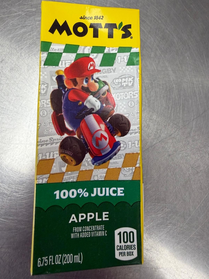 kids apple juice box
