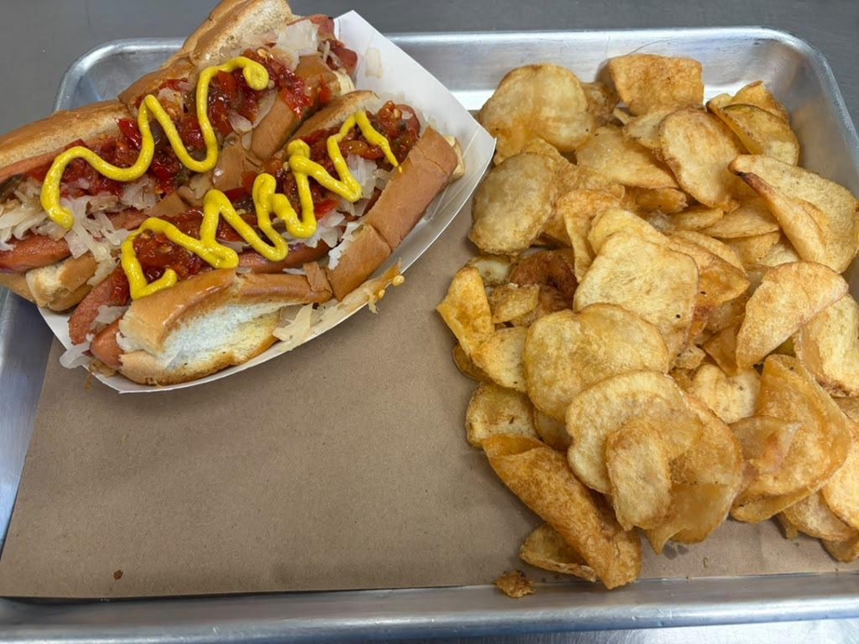 2 Hot Dog Special