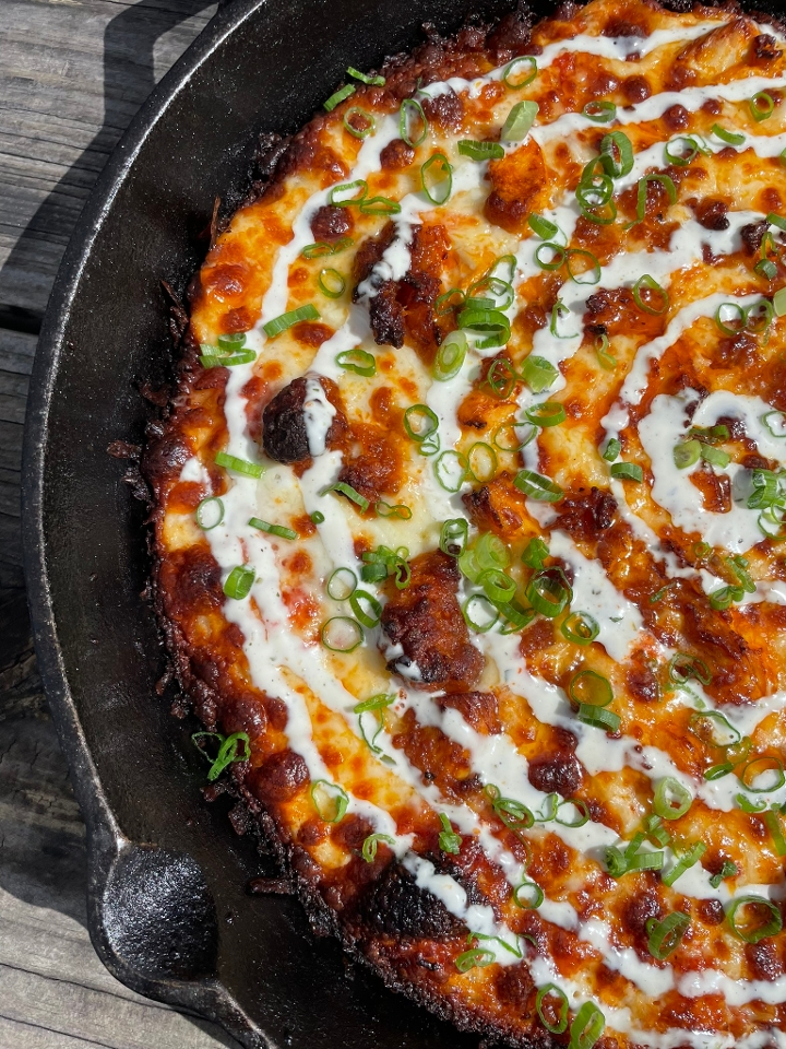 LARGE BUFFALO CHICKEN PIZZA