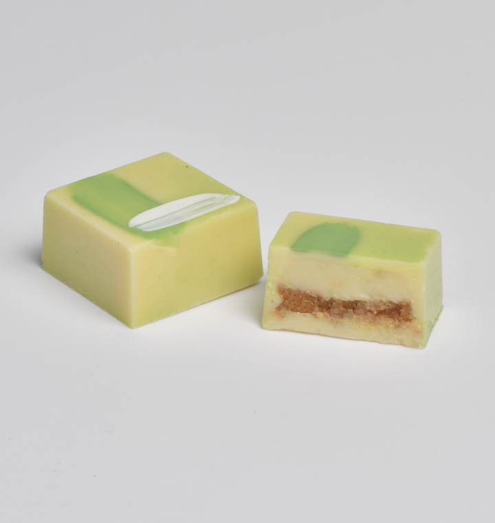 Key Lime Pie Bonbon