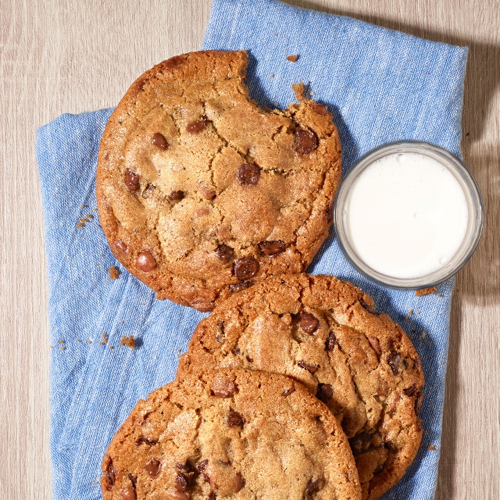 Chocolate Chip Cookie