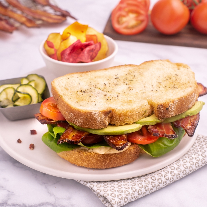 BLT