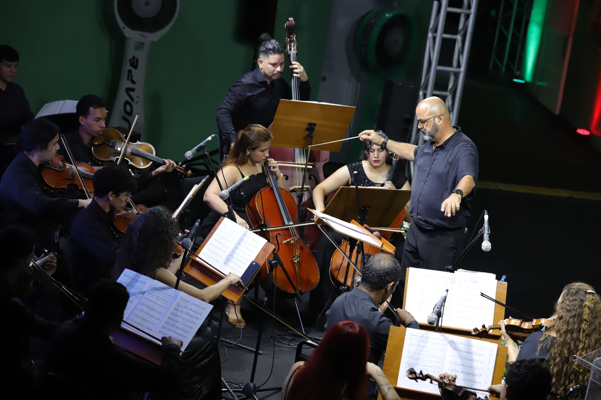 洋楽 TIMBERZONER ORCHESTRA PROGRAMMED Orquestra de Câmara de Manaus apresenta ritmos brasileiros em